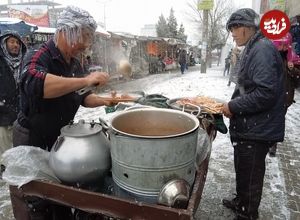 ببنیید؛ غذای خیابانی در افغانستان؛ پخت بولانی در هوای برفی کابل