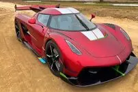 (تصاویر) ابرخودروی تقلبی با موتور ۹ میلیون تومانی تویوتا 