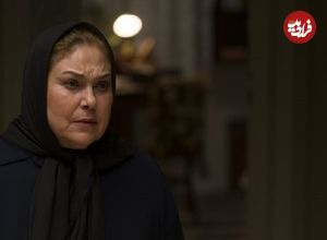 مهرانه مهین‌ترابی: باید چشم به وطن بدوزیم و به غریبه‌ها فرصت ندهیم