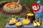 ببینید| غذای روستایی در آذربایجان؛ پخت یک بره کامل درون کدو حلوایی روی آتش