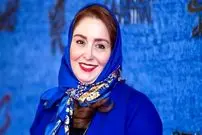 عکس| سفر زمان؛ تیپ خاص و متفاوت «ژاله صامتی» روی صحنه تئاتر؛ سال 96