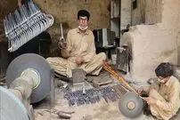 (ویدئو) فرآیند تولید قیچی پشم چینی گوسفند و بز در پاکستان