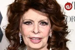 عکس| سفر در زمان؛ «سوفیا لورن» در کنار خانواده در جشن کریسمس در رم؛ سال 1333