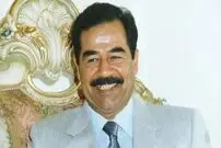 عکس| سفر زمان؛ «صدام حسین» در کنار خواهر ناتنی اش؛ دهه 60