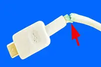(ویدئو) نحوه تعمیر کابل شارژر خراب گوشی موبایل به روش تعمیرکار فرانسوی 