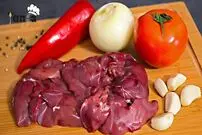 (ویدئو) نحوه پخت یک غذای 70 هزار تومانی خوشمزه صربستانی با 600 گرم جگر مرغ