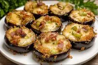 ببینید| طرز تهیه یک غذای ساده و فوری ایتالیایی با بادمجان و تره فرنگی