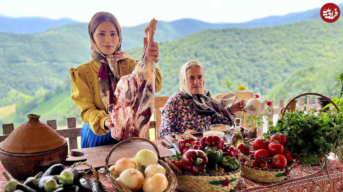 ببینید؛ غذای روستایی در گیلان؛ پخت دلمه فلفل، بادمجان و گوجه فرنگی