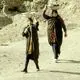 عکس| سفر به ایران قدیم؛ زن‌های اهل شهرری در حال لباس شستن در چشمه علی؛ سال 1346