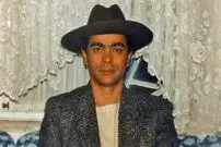 عکس| سفر در زمان؛ دیدار «چنگیز وثوقی و اکبر عبدی» در جوانی؛ دهه 70
