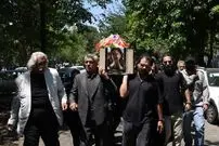 تصاویر| متن و حاشیه مراسم وداع با پیکر بهناز نازی