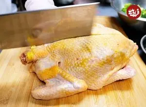 ببینید| غذای خیابانی در آمریکا؛ خوراک مرغ با سبزیجات و برنج سرخ شده در بروکلین نیویورک