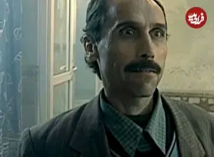 عکس| سفر در زمان؛ «قهرمان دست کج» 15 سال بعد سریال پایتخت 1 در خیابان های تهران