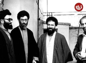 عکس؛ سفر در زمان؛ «سید احمدخمینی و مصطفی چمران» با اسحله در لبنان؛ سال 56