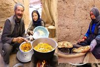 ببینید؛ غذای روستایی در افغانستان؛ پخت کابلی پلو در روستایی دورافتاده
