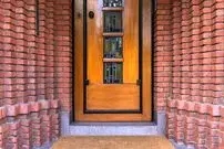 تصاویر؛ هنر ورود به دنیای مدرنیسم؛ سفری تصویری به معماری درهای بلژیک