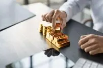 آخرین قیمت انس جهانی طلا امروز یکشنبه 27 اردیبهشت 1405