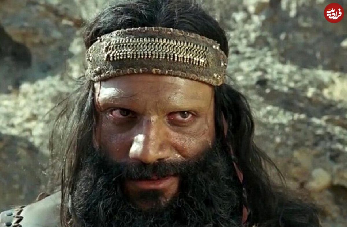 عکس| سفر در زمان؛ «حرمله» سریال مختارنامه در پشت صحنه یک فیلم؛ سال 1401