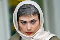 عکس| سفر زمان؛ تیپ و ژست «لادن مستوفی و فرهاد آئیش» روی صحنه تئاتر؛ 12 سال قبل