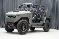 امارات از خودروی تاکتیکی VELOX ISV بر پایه تویوتا هایلوکس رونمایی کرد