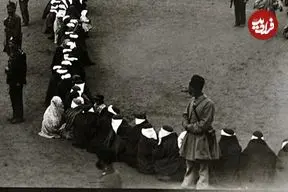 عکس| سفر زمان؛ صف طولانی زنان تهرانی در میدان مشق در دوران قاجار