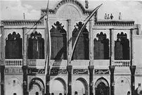 عکس؛ سفر در زمان؛ روز جشن تولد مظفرالدین شاه و آذین بندی بانک ایران و انگلیس