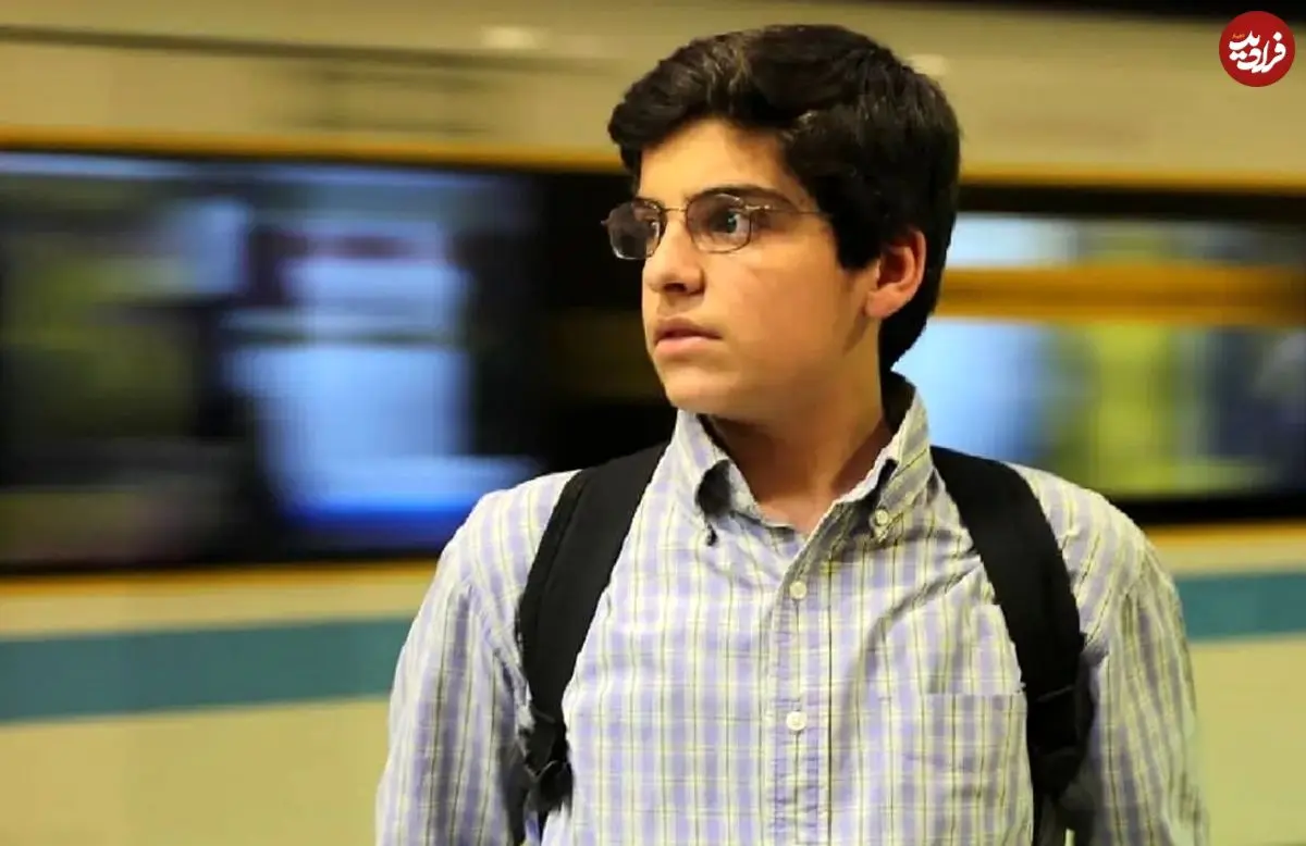 عکس| سفر در زمان؛ «جواد نوجوان» سریال بچه مهندس 2 در حال موتورسواری در جاده چالوس؛ سال 1401