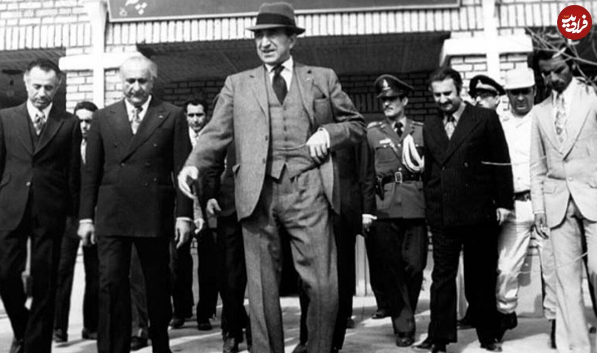 سفر در زمان؛ یادداشتهای علم، سه شنبه ۲۳ آبان ۱۳۵۱: خدا کند اخباری که میدادند، درست نباشد