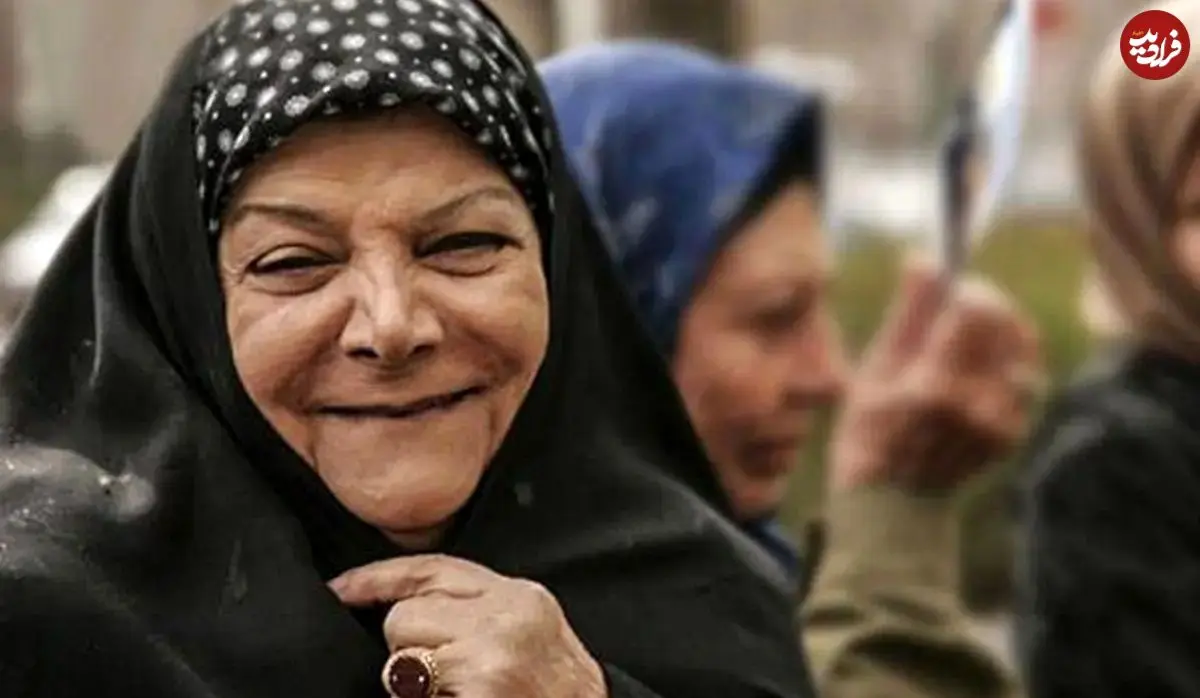 عکس| سفر در زمان؛ «ولی الله شیراندامی» در کنار «مهین شهابی» در سال 1355