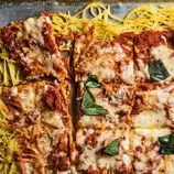 طرز تهیه پیتزا ماکارانی؛ یک ترکیب هیجان‌انگیز