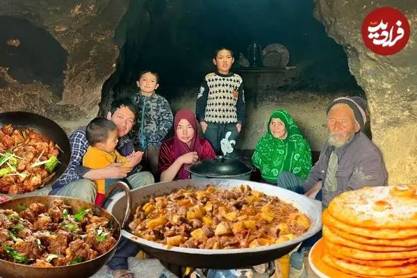 ببینید| غذای روستایی در افغانستان؛ پخت نان و خوراک مرغ در غار توسط خانواده افغان