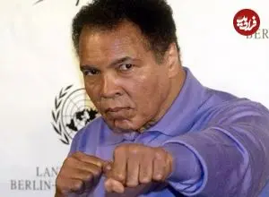 عکس| سفر در زمان؛ «محمدعلی کلی» در 20 سالگی و در باشگاهی در کالیفرنیا؛ سال 1341