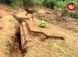 زلزله‌ای که باعث شد کاخ قدیمی از زیر زمین بیرون بیاید