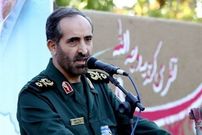 عکس؛ سفر به تاریخ؛ «سردار شادمانی» در دوران جنگ سوار بر قاطر در حال عبور از کوهستان‌های غرب