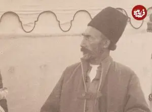 عکس| سفر زمان؛ نگاه متعجب میرزا عنایت به نوکر یکی از خان‌های کُرد؛ 135 سال قبل