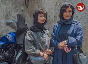 عکس| چهره روز؛ «ستایش دهقان و غزاله اکرمی» در مراسم اکران مردمی سریال کوری