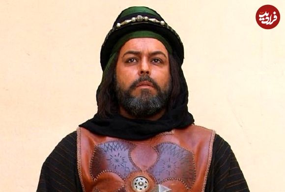 عکس| سفر به تاریخ؛ لحظۀ پرتاب چاقو توسط «زائده» در پشت صحنه «مختارنامه»