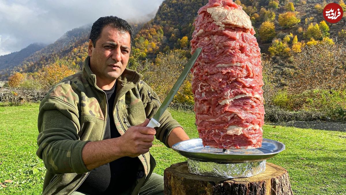 (ویدئو) نحوه پخت دیدنی دنر کباب با 18 کیلو گوشت گاو توسط آشپز مشهور آذربایجانی