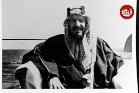 عکس| سفر در زمان؛ «ملک عبدالعزیز، اولین پادشاه عربستان» در کنار حاکم کویت؛ سال 1312