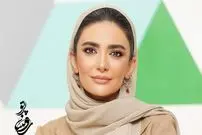 عکس| سفر زمان؛ خوابیدن «لیندا کیانی» روی پای مادرش در حرم امام رضا (ع)؛ سال 95