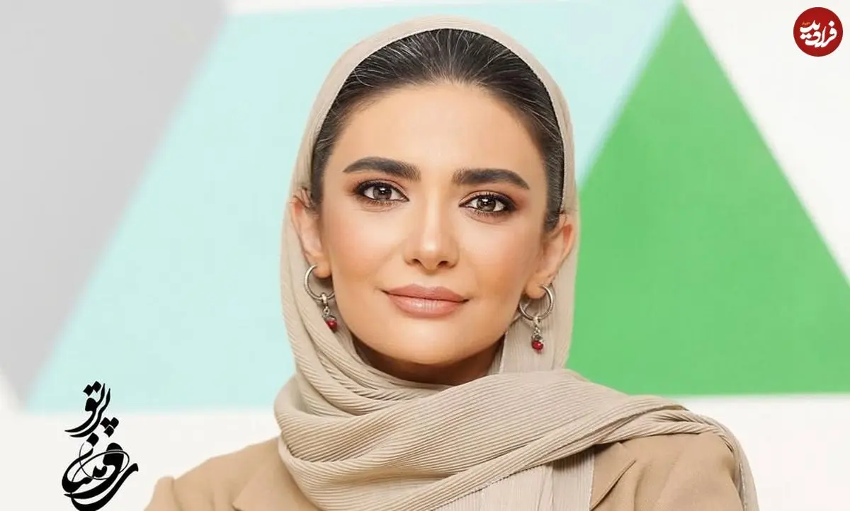 عکس| سفر زمان؛ خوابیدن «لیندا کیانی» روی پای مادرش در حرم امام رضا (ع)؛ سال 95