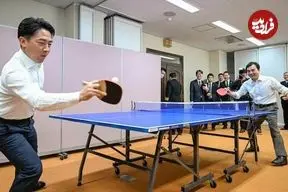 تصاویر| پینگ پنگ بازی وزیران دفاع کره و ژاپن