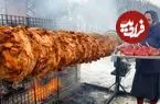 ببینید| غذای روستایی در آذربایجان؛ پخت دونر کباب مرغ و استیک گوشت گاو در هوای برفی