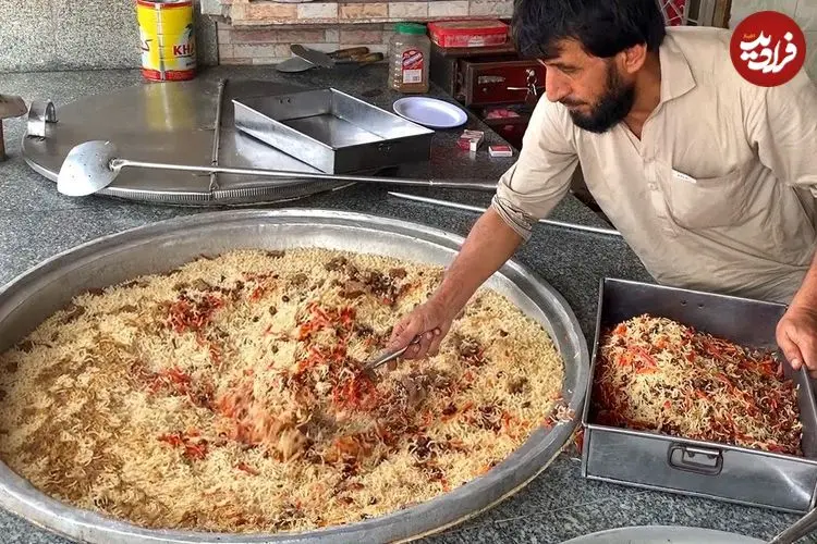 ببینید؛ غذای خیابانی در پاکستان؛ پخت 40 کیلو کابلی پلو با گوشت در پیشاور