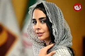 عکس| سفر زمان؛ چهرۀ «سوسن» (سریال سوجان) در اتاق گریم تئاتر جدیدش