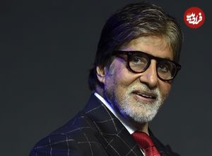 عکس| سفر در زمان؛ «آمیتا باچان» به همراه اعضای خانواده اش؛ سال 1374