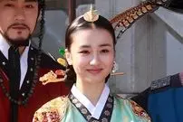 عکس| سفر زمان؛ عکس‌های شخصی «پارک ها سان» بازیگر نقش ملکه اینهیون در سریال دونگ‌یی