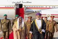 (تصاویر) سفر پادشاه بحرین به عمان و استقبال سلطان 