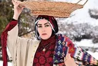 عکس| سفر زمان؛ «روژان نون خ» و «فهیمه پایتخت» در اتاق گریم یک فیلم