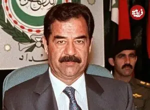 عکس| سفر زمان؛ «صدام» در حال چپق کشیدن در کنار مصطفی بارزانی؛ سال 1348
